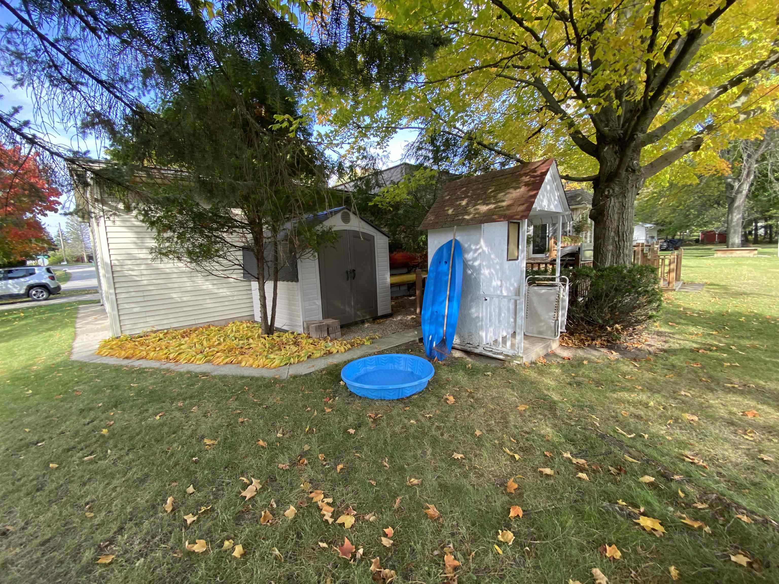 2055 West Garrison Road Owosso, MI 48867 - Photo 41 of 49 Sheds