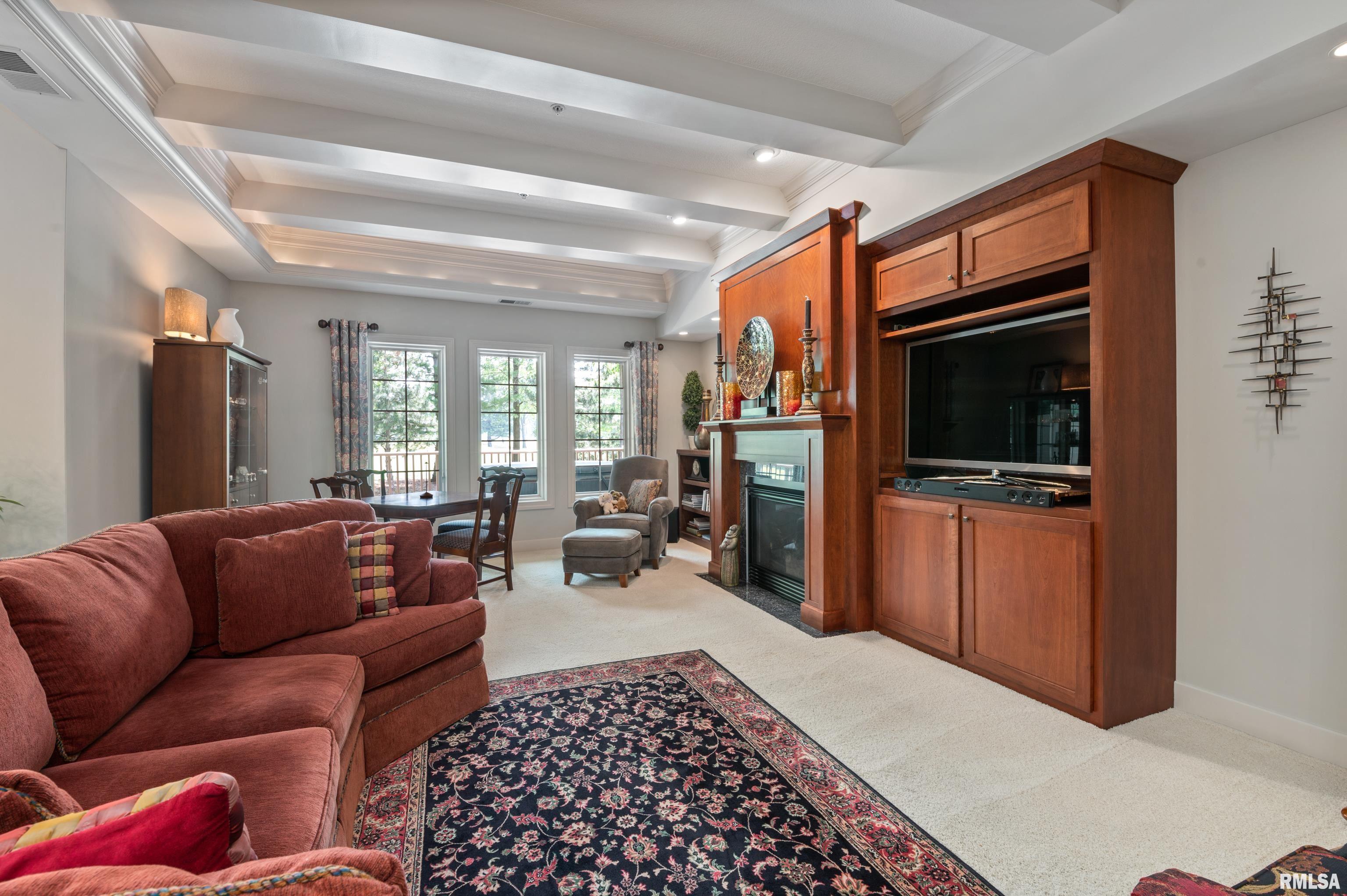 6211 Utica Ridge Road, Unit 105 Davenport, IA 52807 - Photo 16 of 41