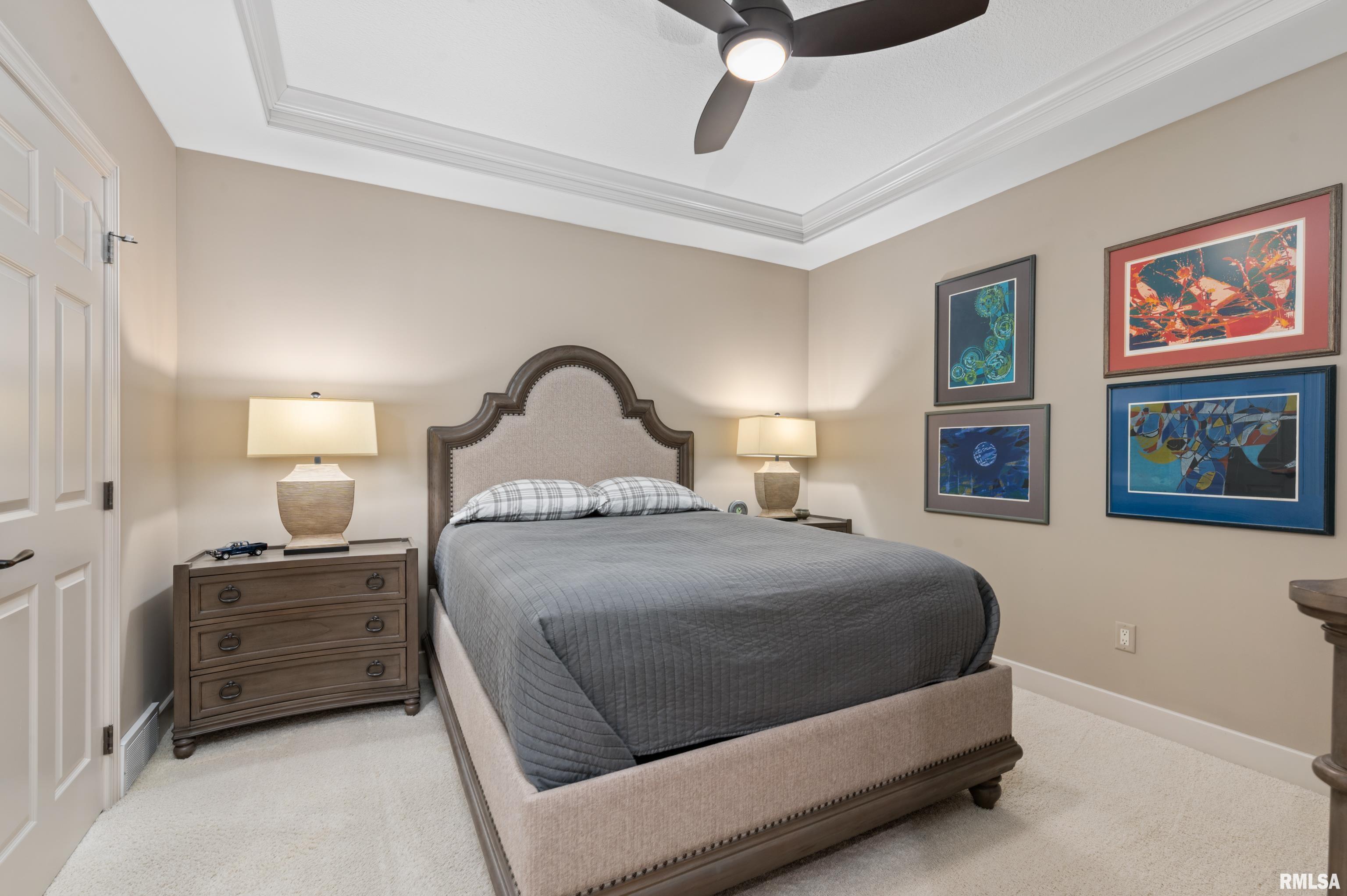 6211 Utica Ridge Road, Unit 105 Davenport, IA 52807 - Photo 28 of 41