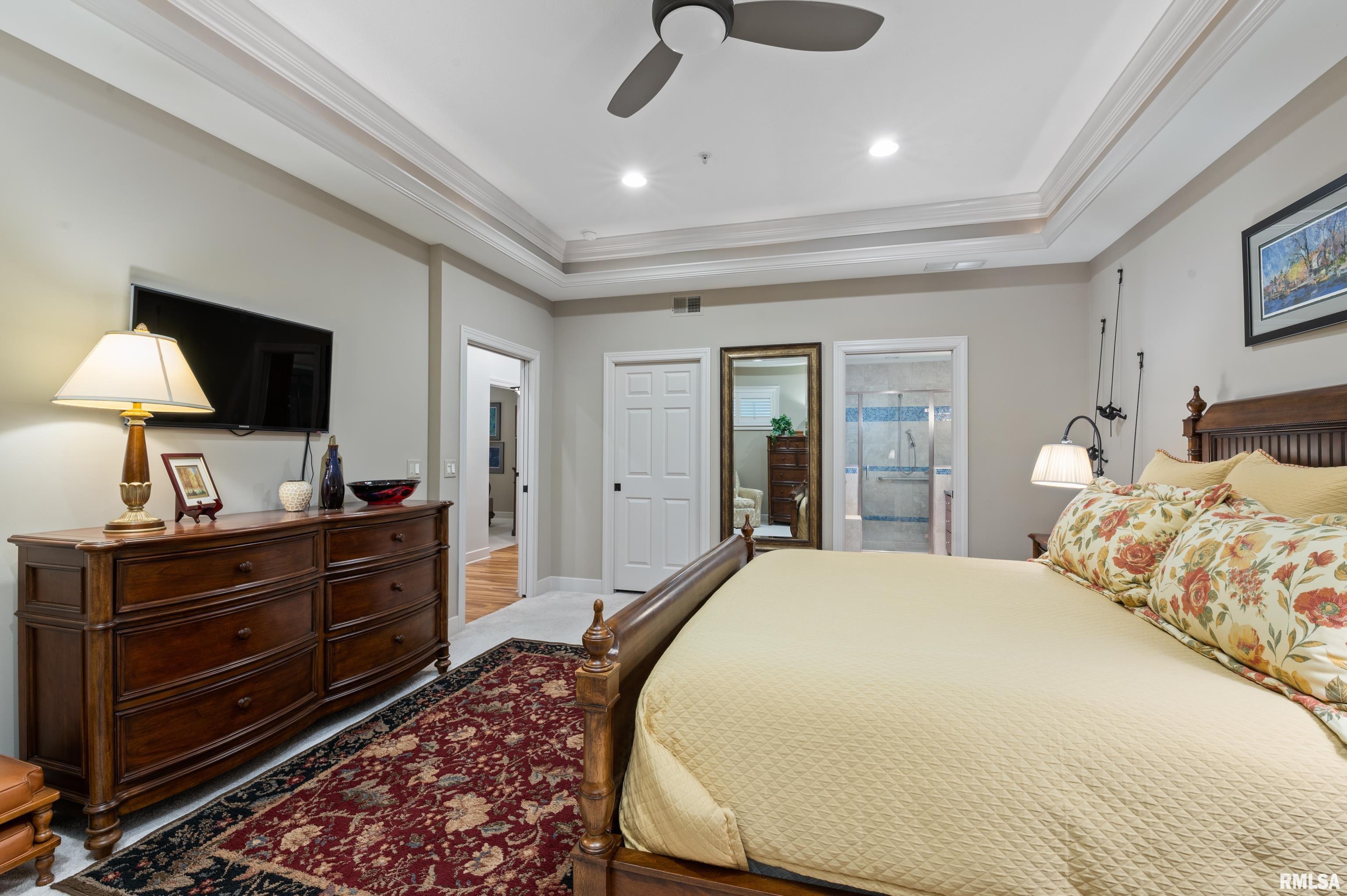 6211 Utica Ridge Road, Unit 105 Davenport, IA 52807 - Photo 33 of 41