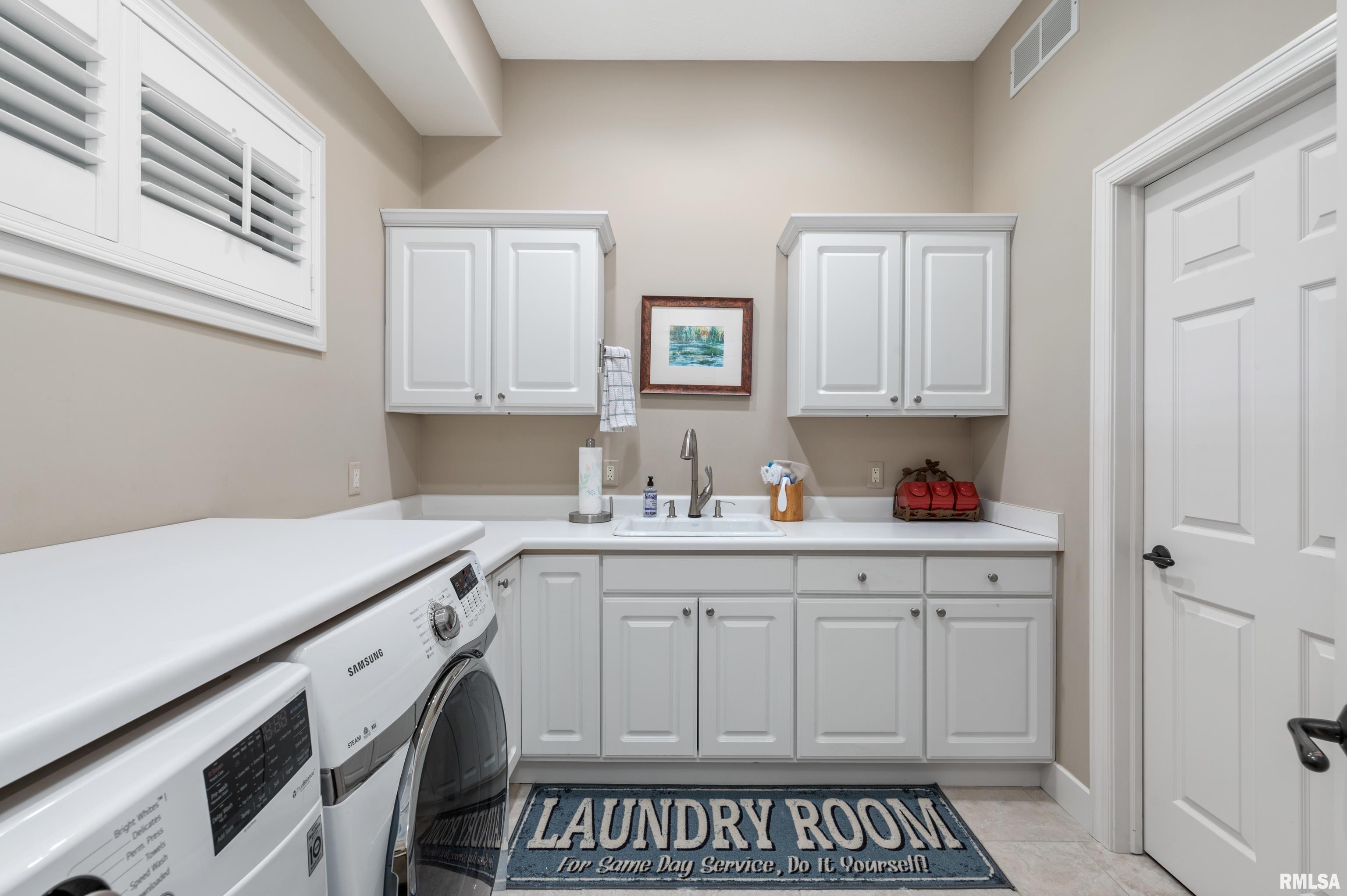 6211 Utica Ridge Road, Unit 105 Davenport, IA 52807 - Photo 35 of 41