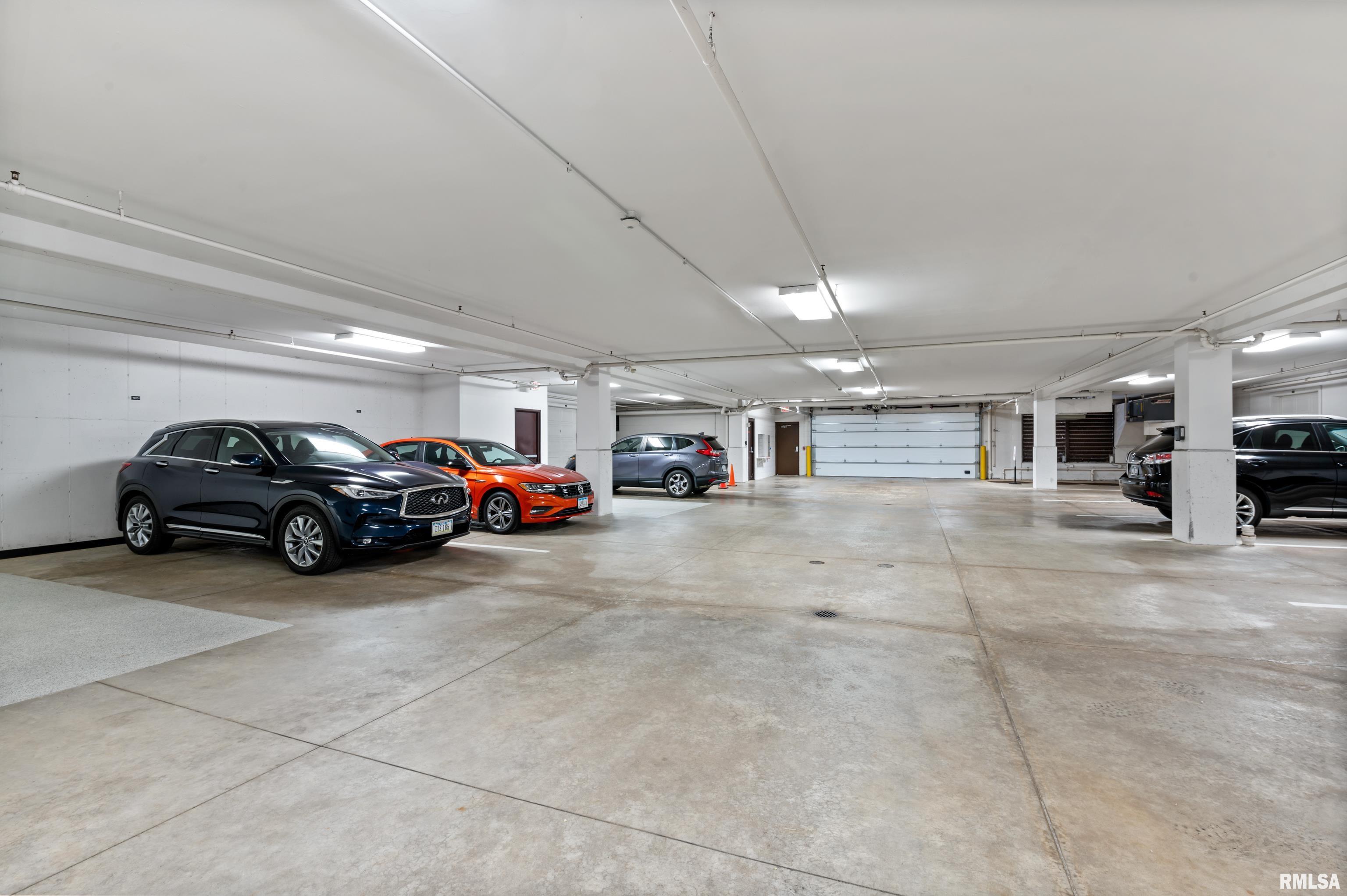 6211 Utica Ridge Road, Unit 105 Davenport, IA 52807 - Photo 39 of 41