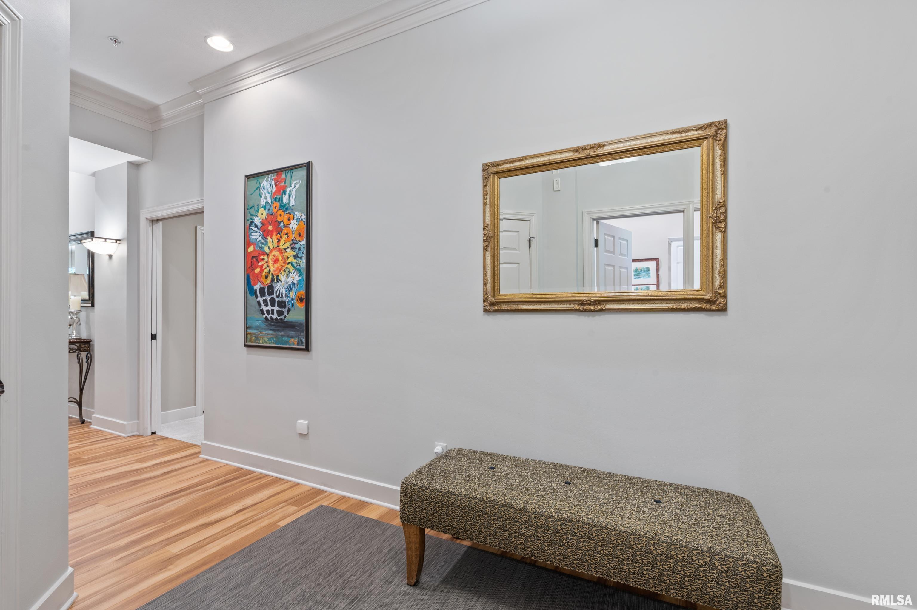 6211 Utica Ridge Road, Unit 105 Davenport, IA 52807 - Photo 10 of 41