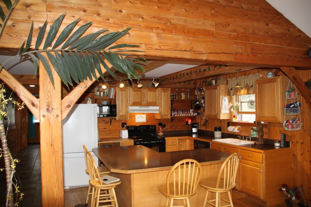 1620 Old Coach Road Lyndon, VT 05851 - Photo 3 of 39 Gallery Image 3