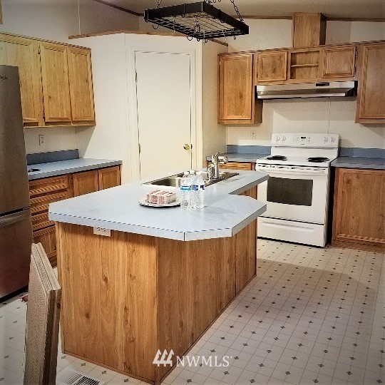 4675 Center Road Chimacum, WA 98325 - Photo 7 of 24