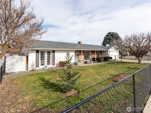 $514,900 | 934 Stevens Street, Wenatchee, WA 98801