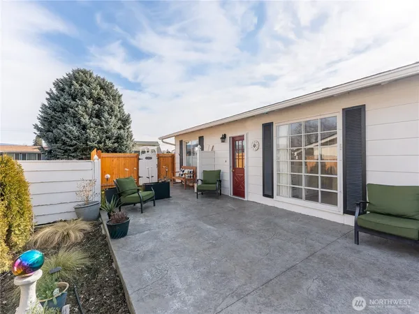 $514,900 | 934 Stevens Street, Wenatchee, WA 98801