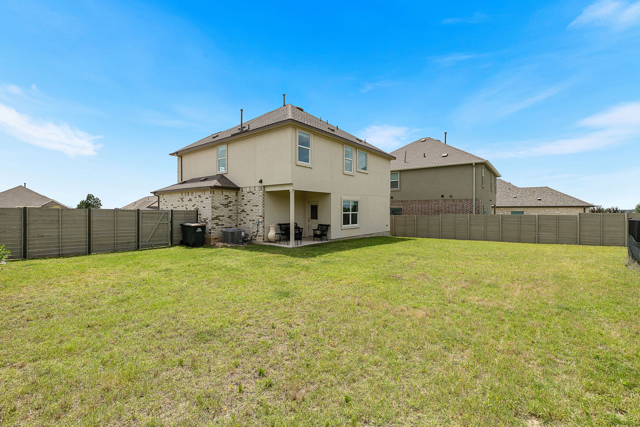 920 Legends Lane Georgetown, TX 78628 - Photo 29 of 31 Covered Patio