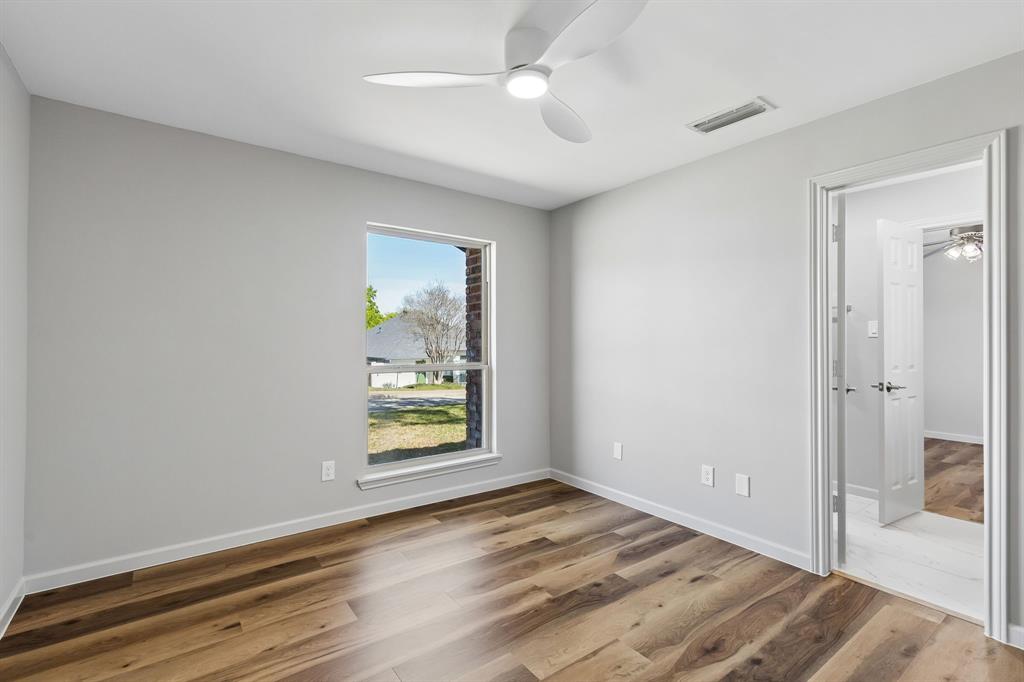 8115 Old Moss Road Dallas, TX 75231 - Photo 12 of 25 Bedroom 1