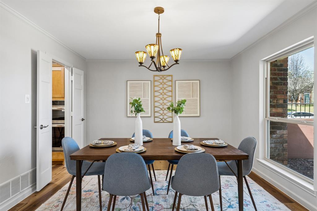 8115 Old Moss Road Dallas, TX 75231 - Photo 5 of 25