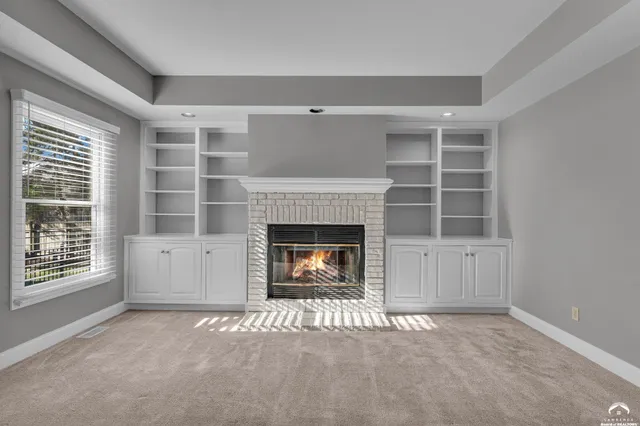 $559,900 | 4600 West Royal Birkdale Court, Lawrence, KS 66049