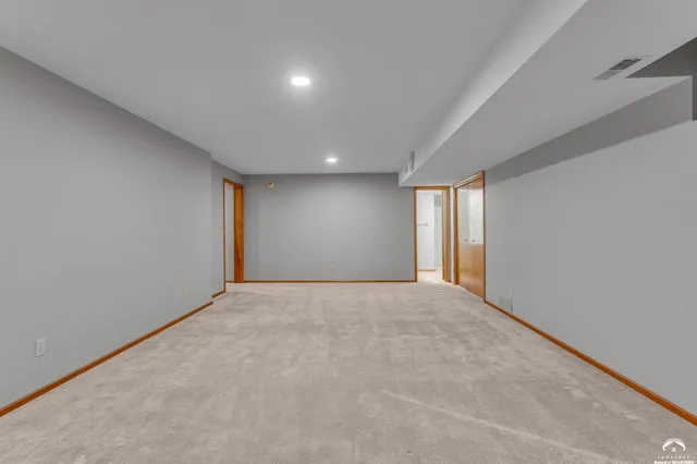 $559,900 | 4600 West Royal Birkdale Court, Lawrence, KS 66049