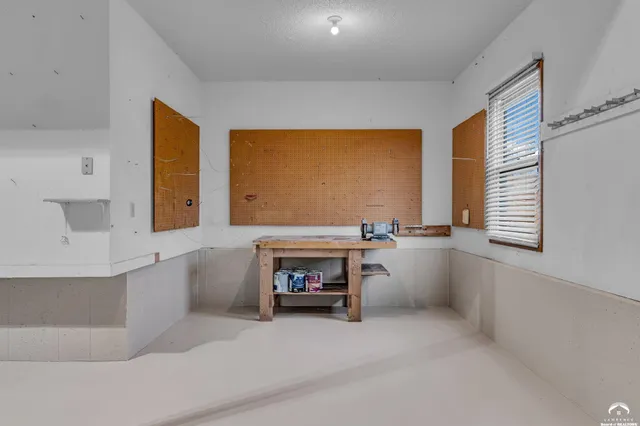 $559,900 | 4600 West Royal Birkdale Court, Lawrence, KS 66049