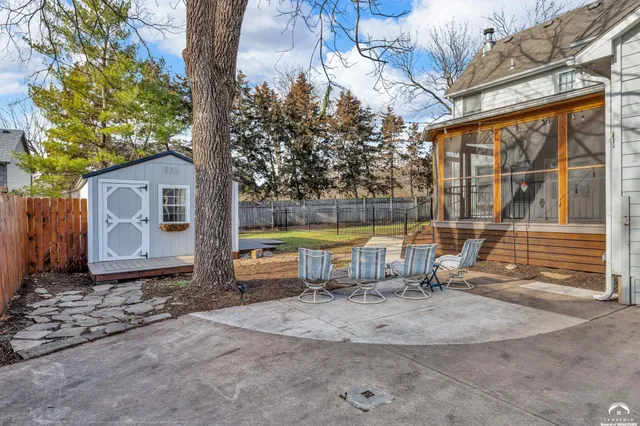 $559,900 | 4600 West Royal Birkdale Court, Lawrence, KS 66049