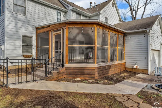 $559,900 | 4600 West Royal Birkdale Court, Lawrence, KS 66049