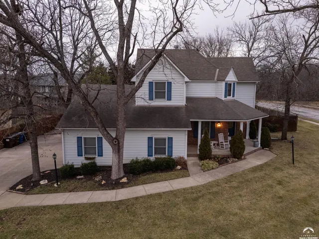 $559,900 | 4600 West Royal Birkdale Court, Lawrence, KS 66049