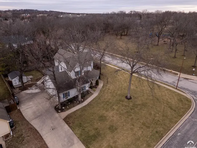 $559,900 | 4600 West Royal Birkdale Court, Lawrence, KS 66049