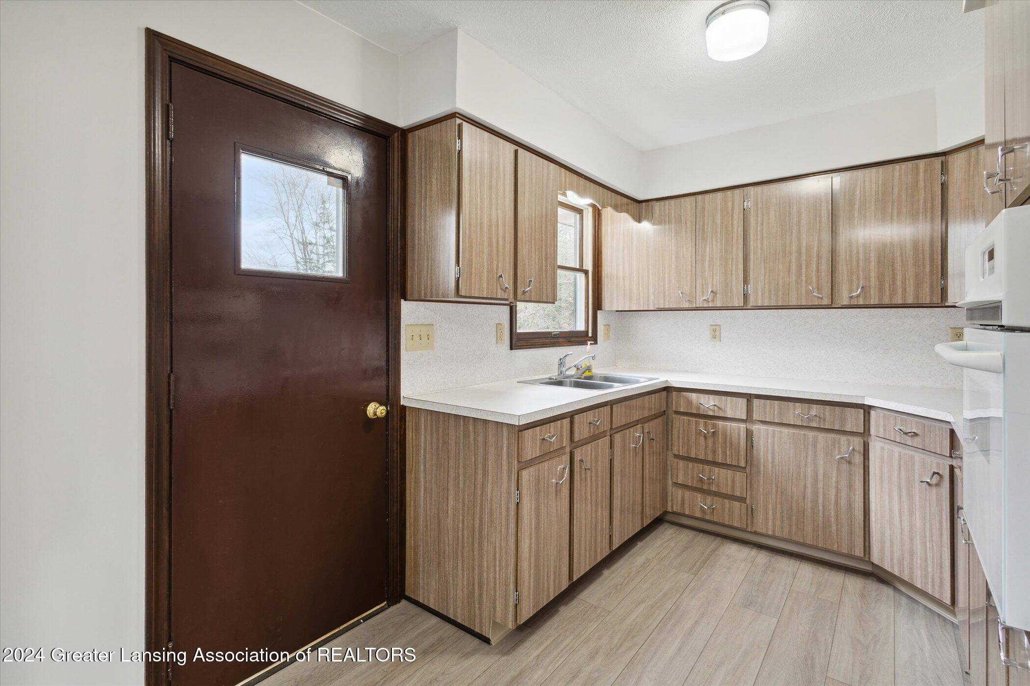 7019 South Ainger Road Olivet, MI 49076 - Photo 10 of 39 10-7019-S-Ainger-Rd-Olivet-MI-49076-Wind