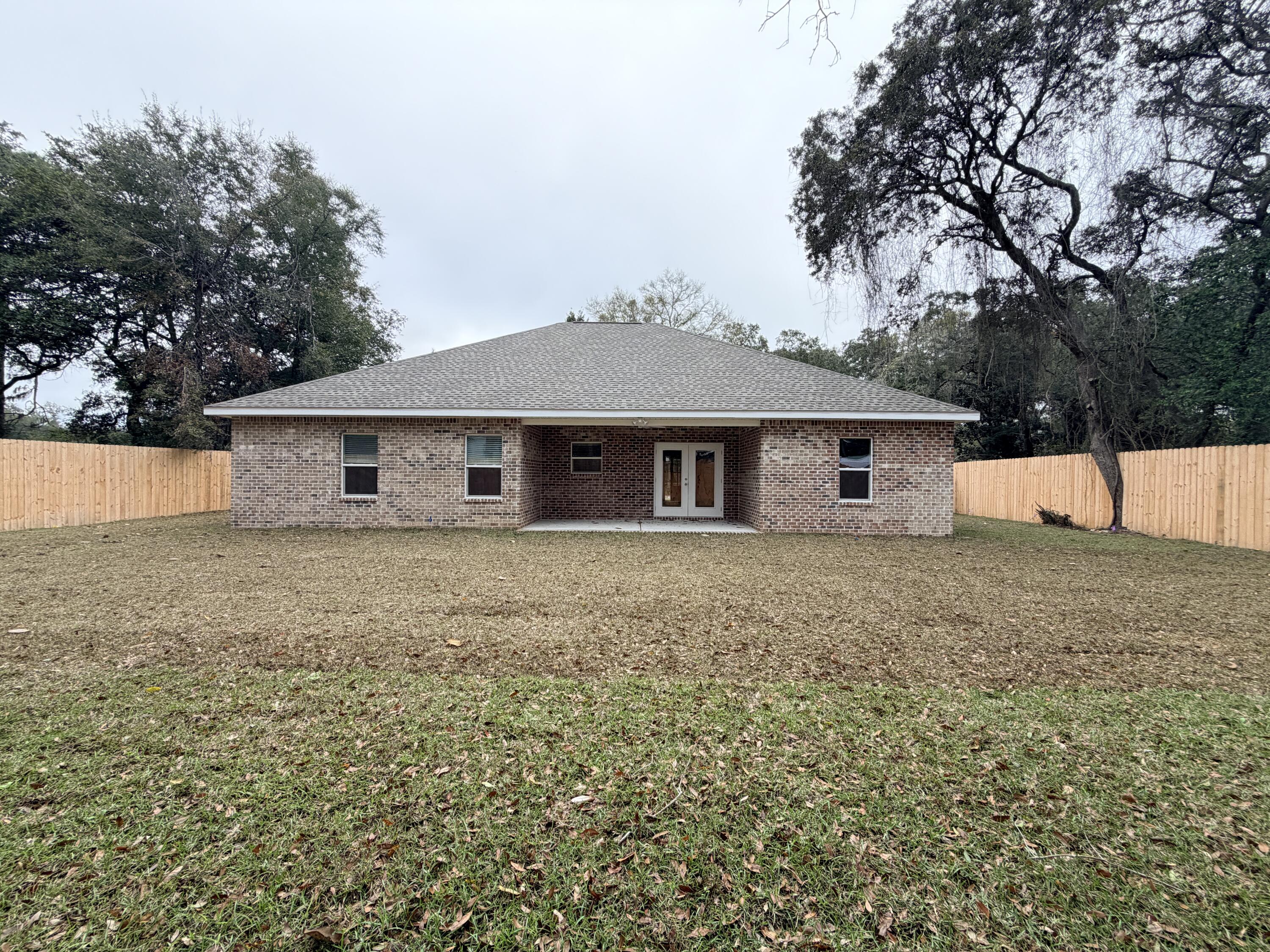 122 Jimmy Street Fort Walton Beach, FL 32547 - Photo 3 of 21 Back