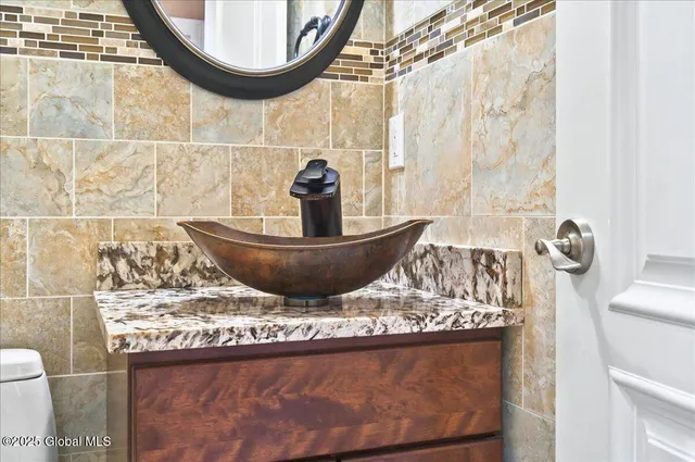 $930,000 | 2085 Weast Road, Princetown, NY 12137