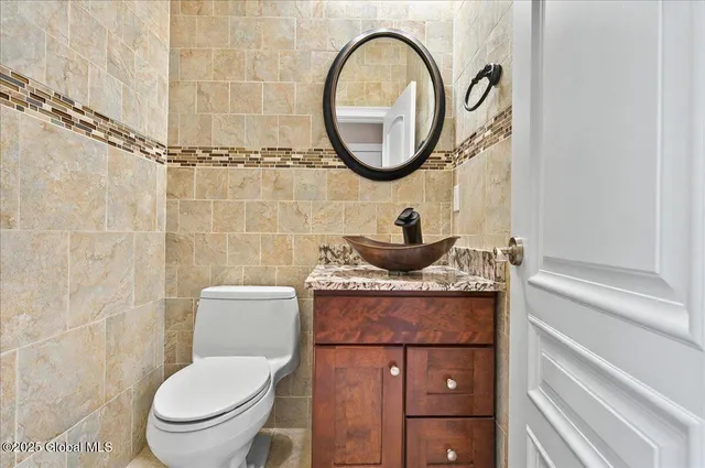 $930,000 | 2085 Weast Road, Princetown, NY 12137