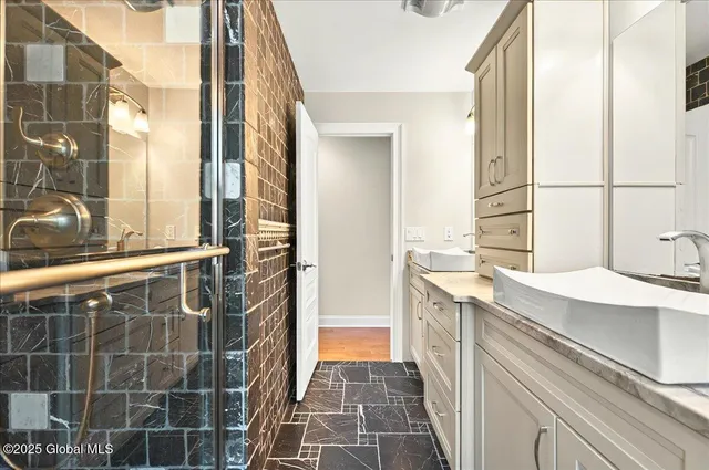 $930,000 | 2085 Weast Road, Princetown, NY 12137