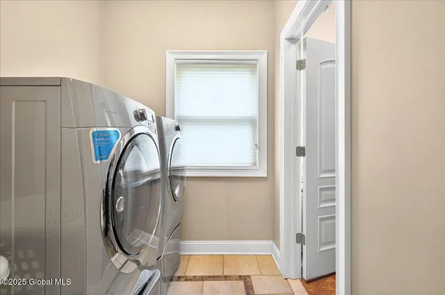 $930,000 | 2085 Weast Road, Princetown, NY 12137