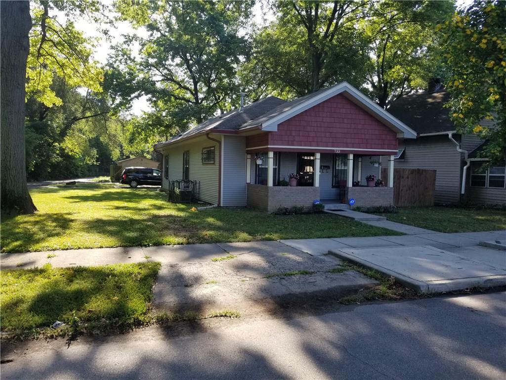 733 North Rochester Avenue Indianapolis, IN 46222 - Photo 2 of 24 Gallery Image 2