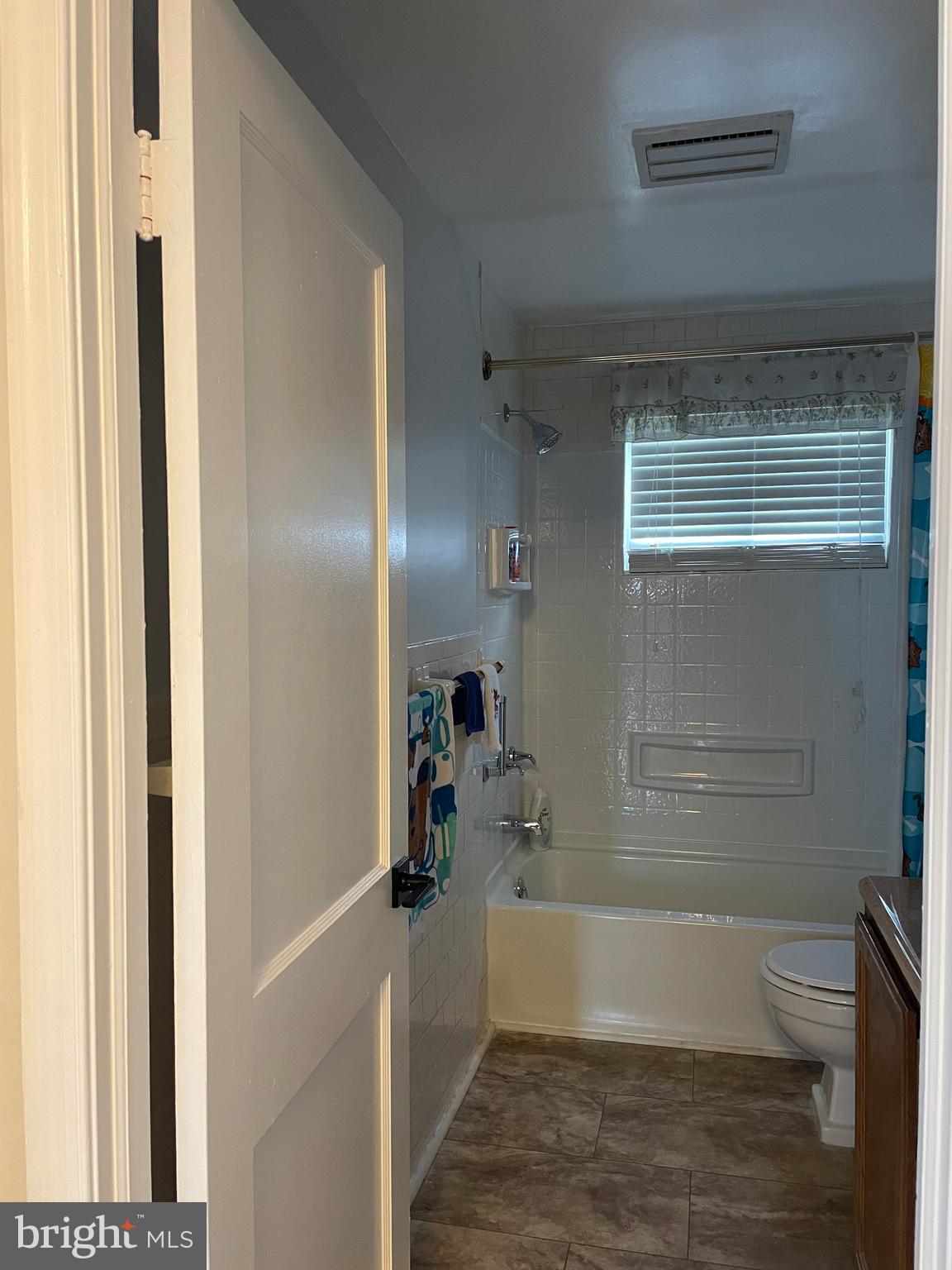 1407 Barrett Road Baltimore, MD 21207 - Photo 13 of 19 Gallery Image 13