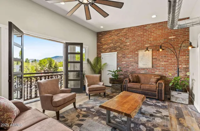$11,900,000 | 301 South O'Leary Street, Flagstaff, AZ 86001