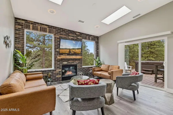 $11,900,000 | 301 South O'Leary Street, Flagstaff, AZ 86001