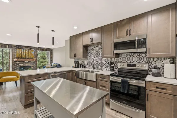 $11,900,000 | 301 South O'Leary Street, Flagstaff, AZ 86001