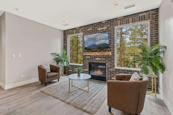 $11,900,000 | 301 South O'Leary Street, Flagstaff, AZ 86001