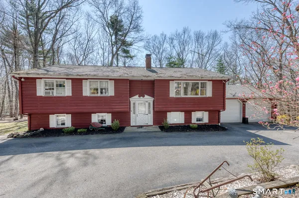 $385,000 | 18 Beech Mountain Road, Mansfield, CT 06250