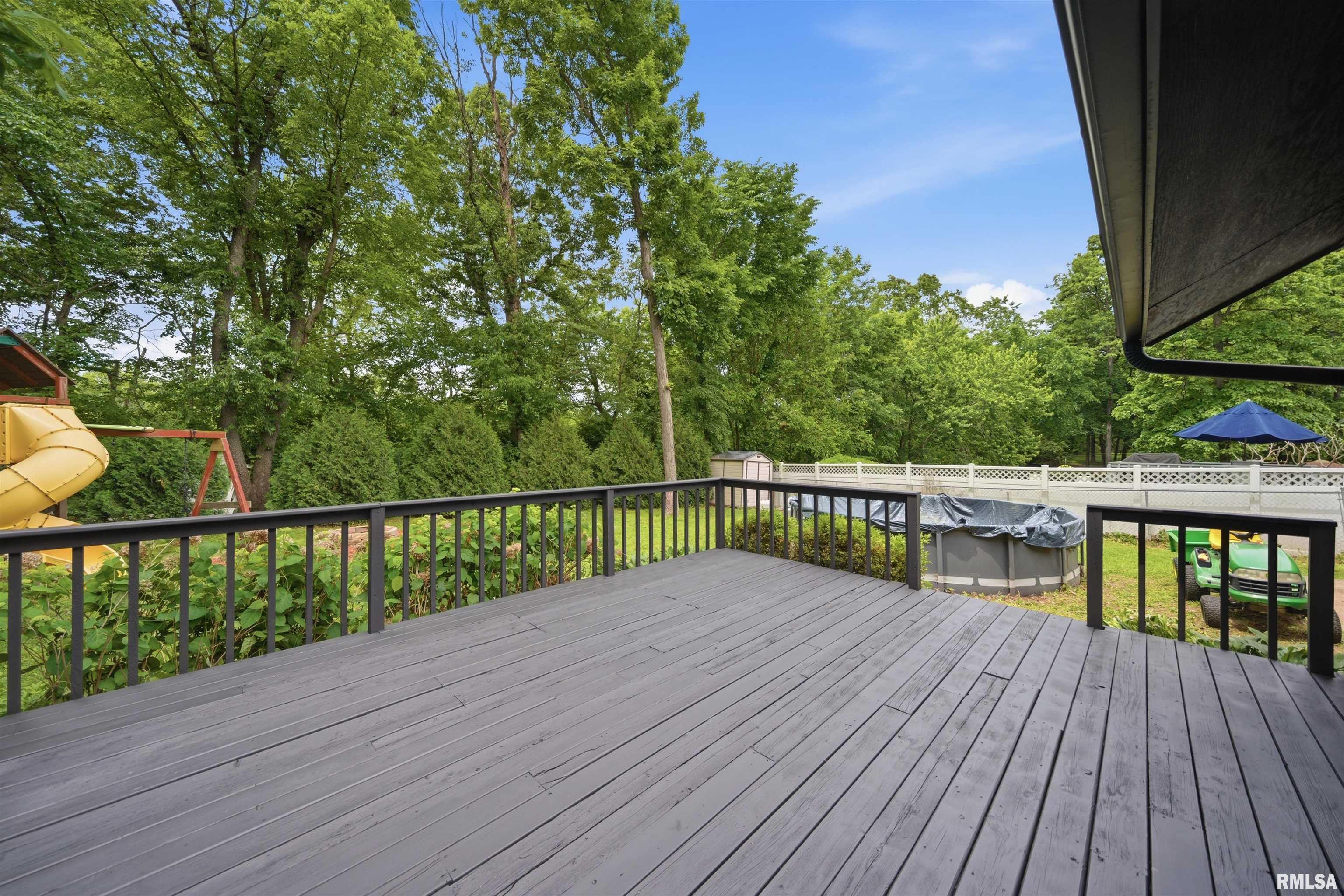 6229 North Post Oak Road Peoria, IL 61615 - Photo 54 of 56 Gallery Image 54