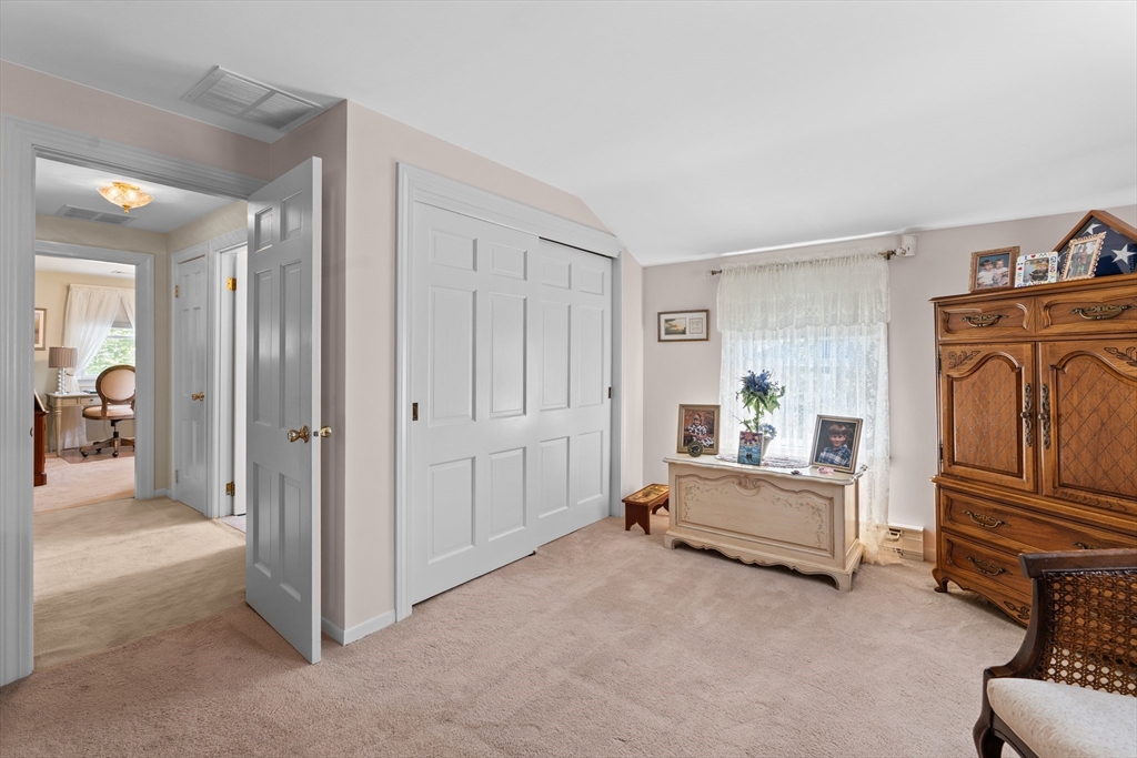 48 Day Hill Road Framingham, MA 01702 - Photo 18 of 37 Gallery Image 18