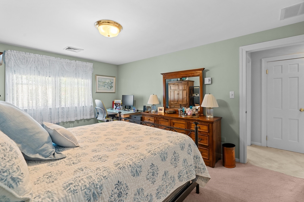 48 Day Hill Road Framingham, MA 01702 - Photo 21 of 37 Gallery Image 21