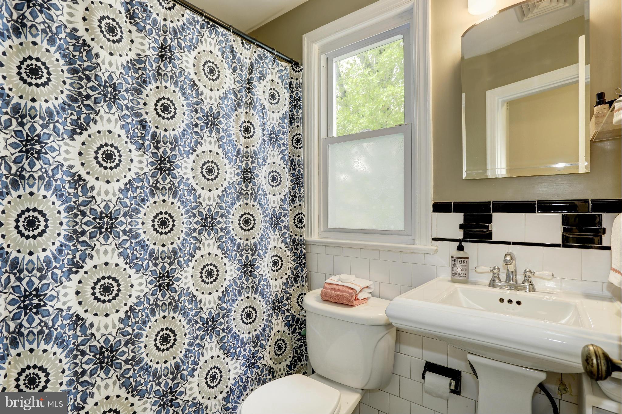 9310 Ocala Street Silver Spring, MD 20901 - Photo 23 of 30 Bath1