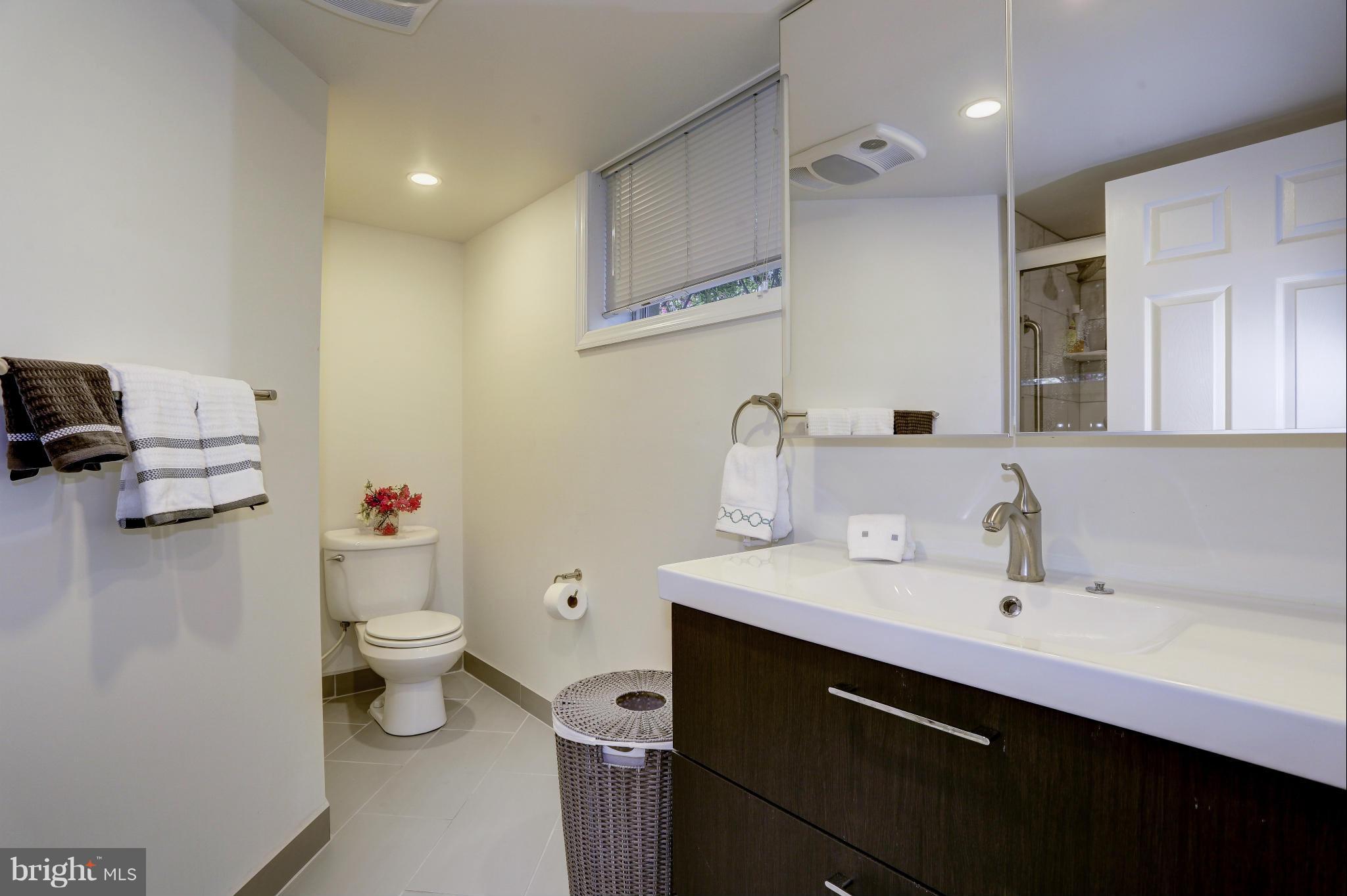 9310 Ocala Street Silver Spring, MD 20901 - Photo 27 of 30 Bath2