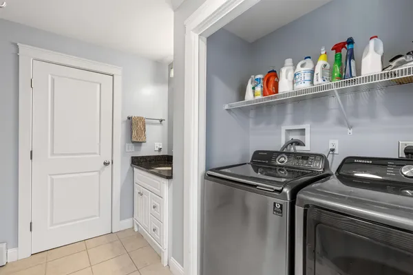 $749,900 | 7 Roman Woods Way, Gray, ME 04039