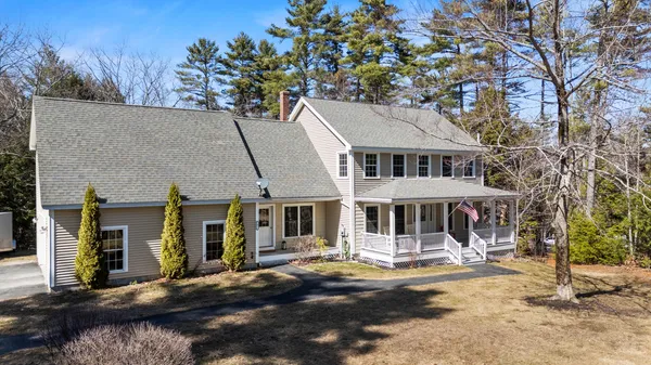 $749,900 | 7 Roman Woods Way, Gray, ME 04039