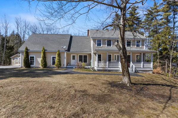 $749,900 | 7 Roman Woods Way, Gray, ME 04039