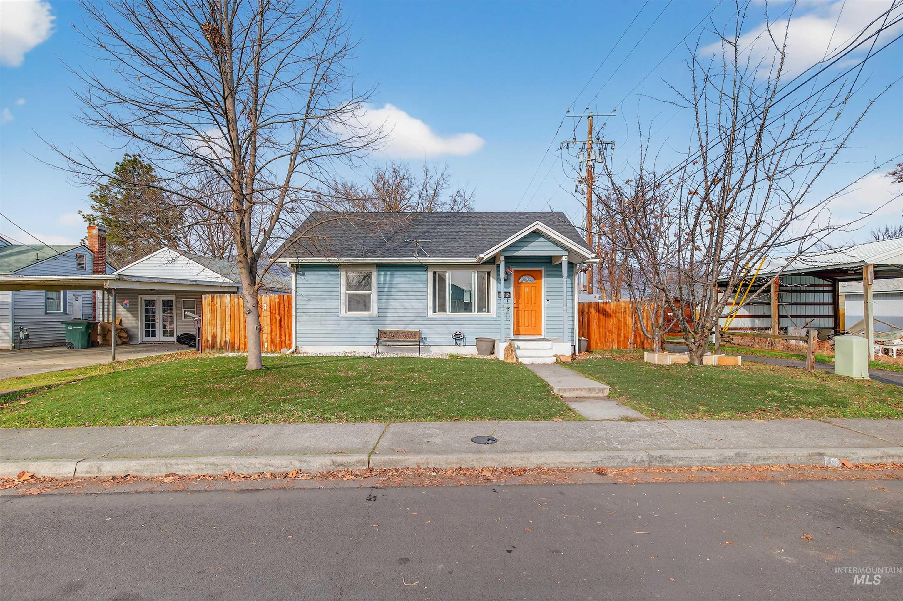 912 Elm Street Clarkston, WA 99403 - Photo 5 of 34