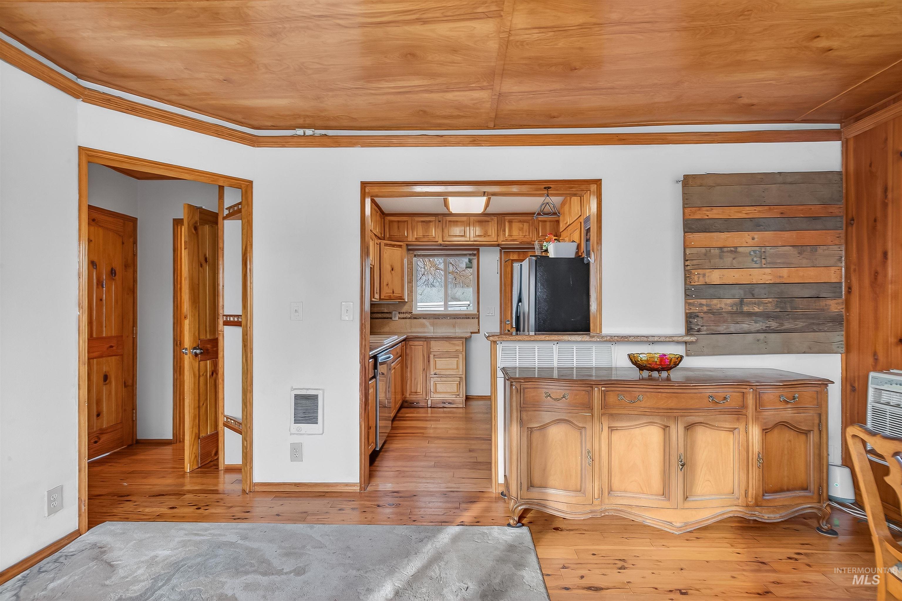 912 Elm Street Clarkston, WA 99403 - Photo 10 of 34