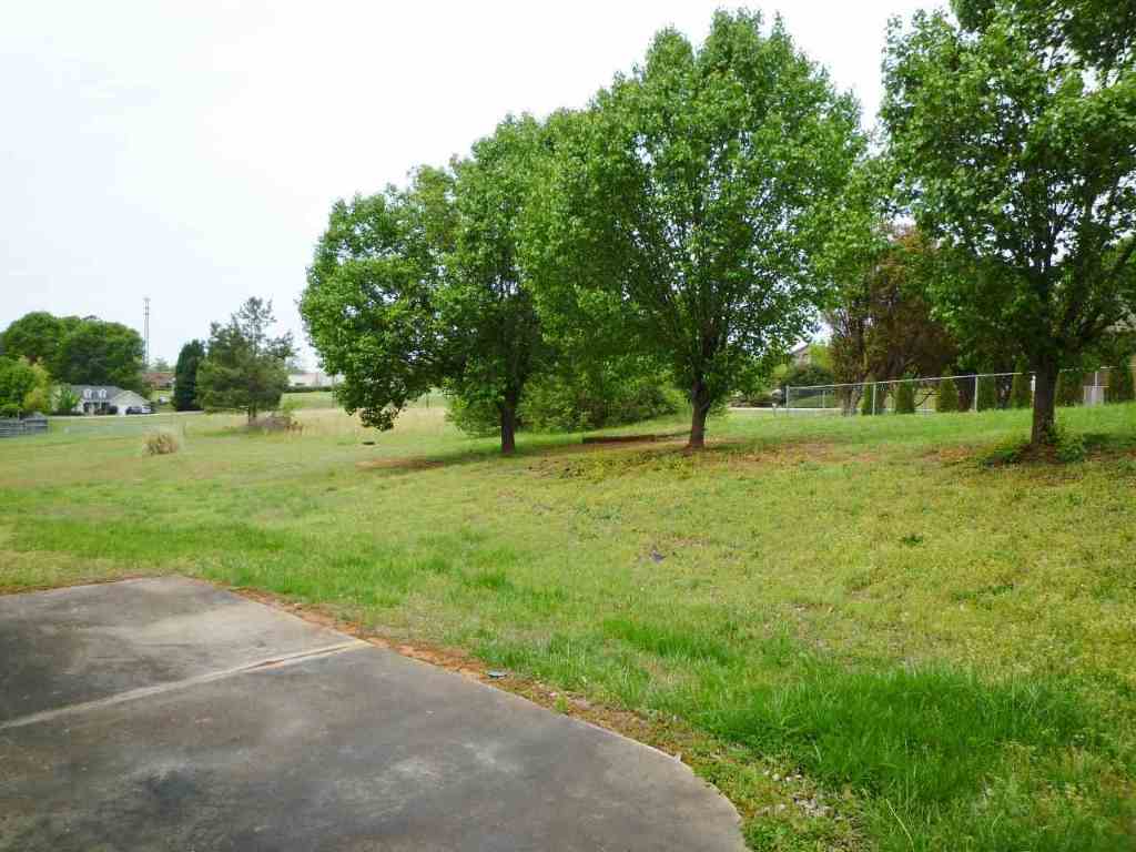 216 Laurel Heights Anderson, SC 29621 - Photo 4 of 22