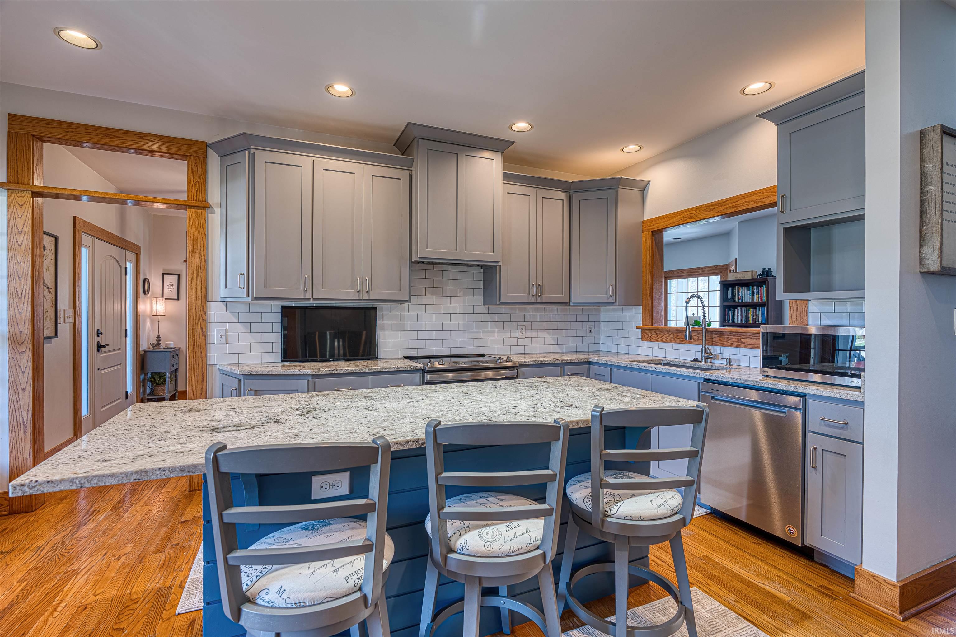 9599 Heim Road Chandler, IN 47610 - Photo 12 of 36