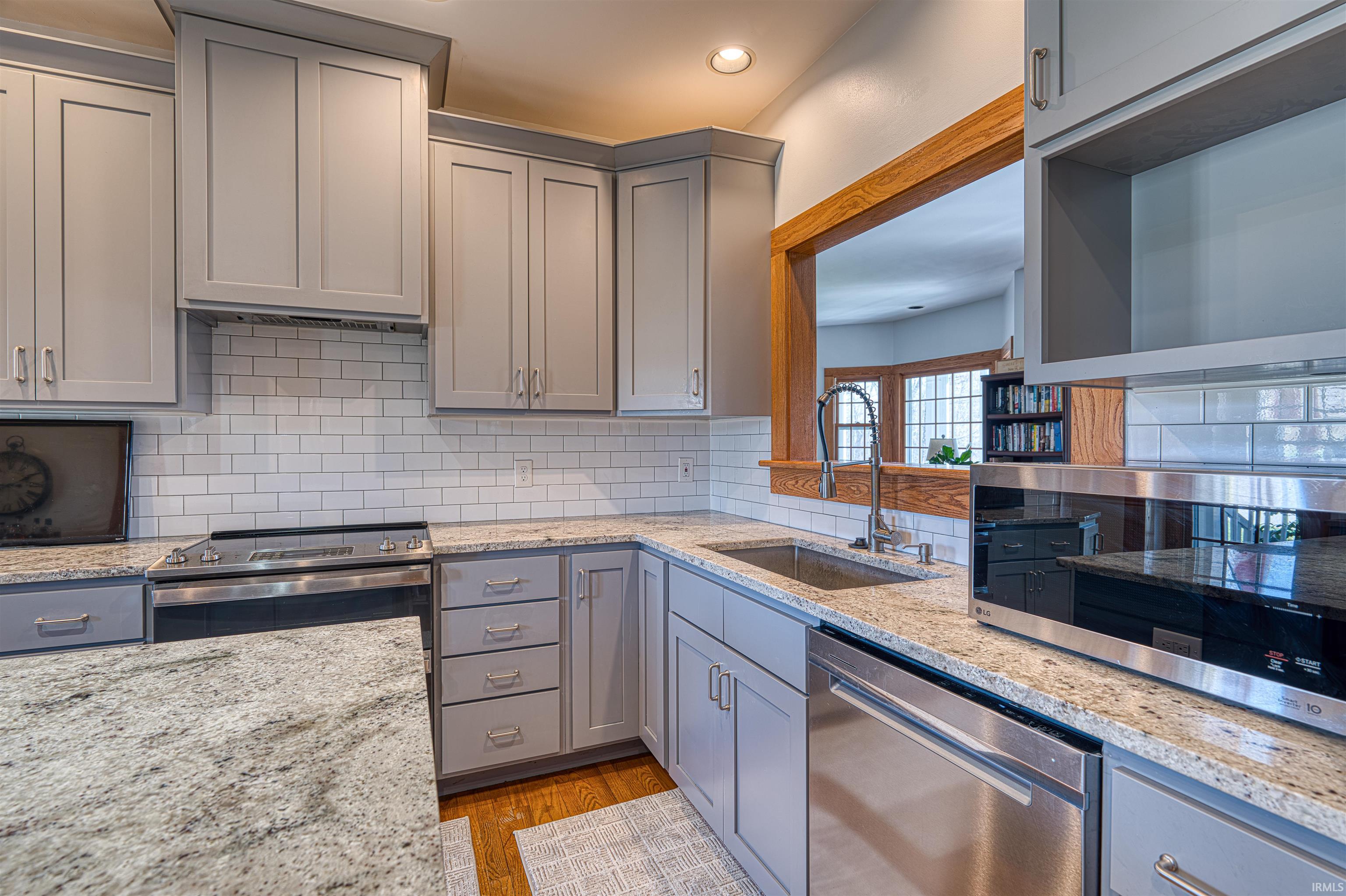 9599 Heim Road Chandler, IN 47610 - Photo 13 of 36