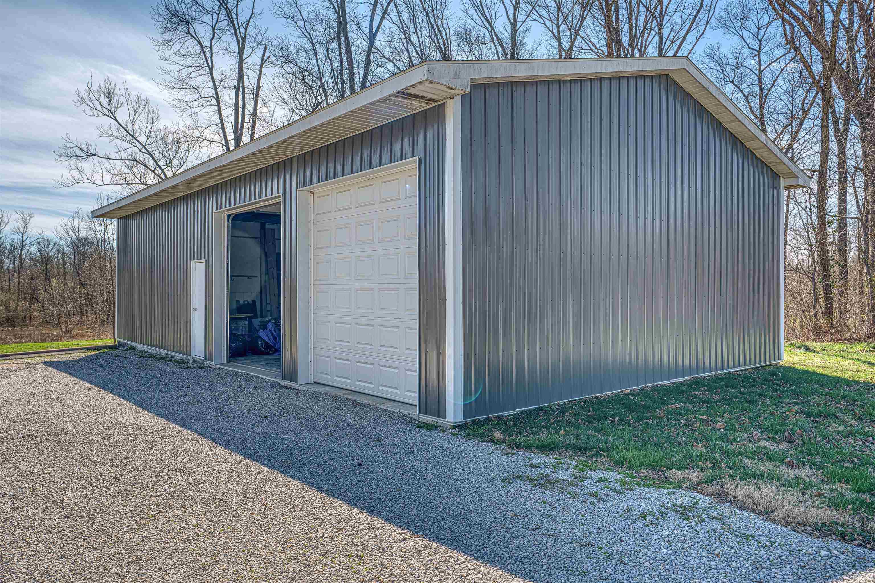 9599 Heim Road Chandler, IN 47610 - Photo 6 of 36