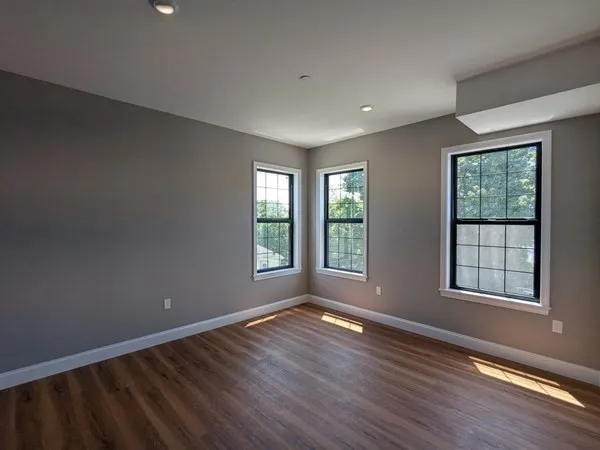 $525,000 | 13 Nahant Street, Unit 4A, Lynn, MA 01902