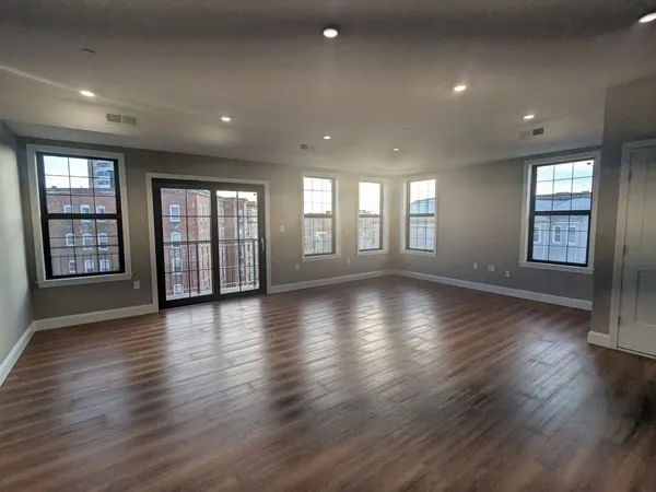 $525,000 | 13 Nahant Street, Unit 4A, Lynn, MA 01902